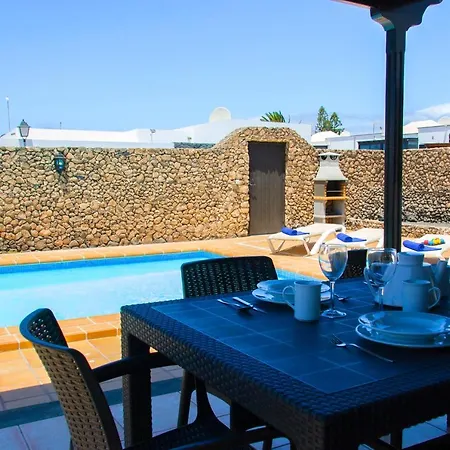 Villa Calamares With Heated Pool And Air Conditioning Playa Blanca  Exterior photo
