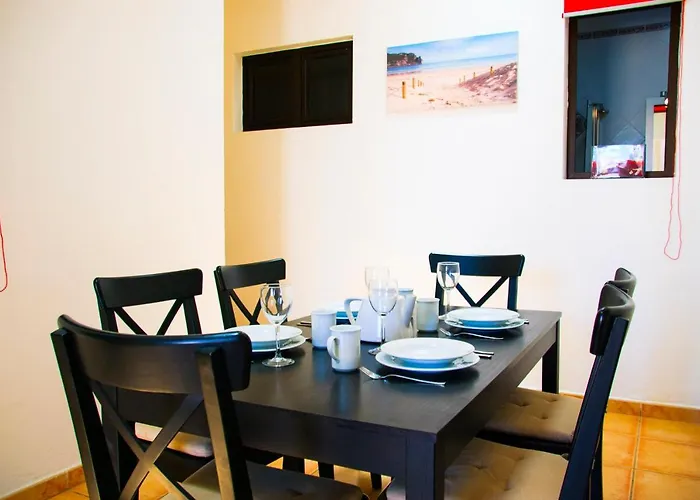 Villa Calamares With Heated Pool And Air Conditioning